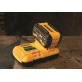 DeWALT DCB117 kroviklis